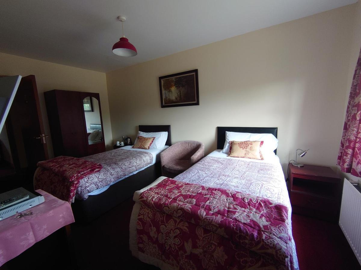 Town Clock Guesthouse ドネゴール エクステリア 写真